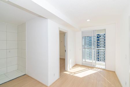 Apartamento para alugar com 38m², 2 quartos e sem vaga Apartamento para alugar com 38m², 2 quartos e sem vagaSala