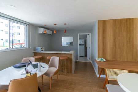 Apartamento para alugar com 38m², 2 quartos e sem vaga Apartamento para alugar com 38m², 2 quartos e sem vagaÁrea comum - Salão de festas