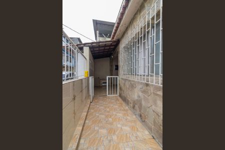 Casa para alugar com 172m², 2 quartos e 1 vagaQuintal