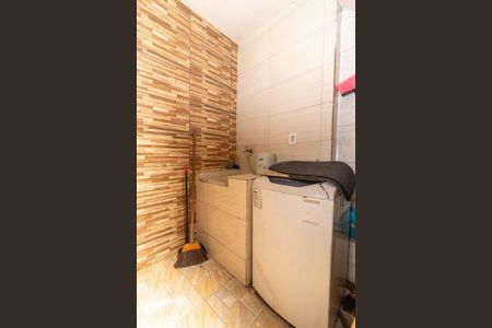 Casa para alugar com 172m², 2 quartos e 1 vagaÁrea de Serviço