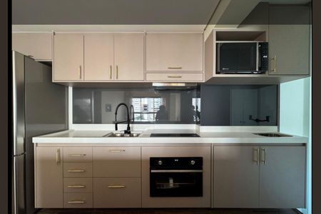 Apartamento para alugar com 2 quartos, 75m² em Jardins, São Paulo