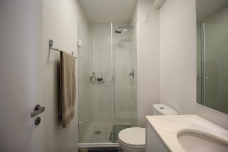 Apartamento à venda com 67m², 2 quartos e 2 vagasBanheiro