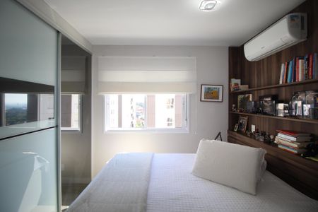 Apartamento à venda com 67m², 2 quartos e 2 vagasSuíte 1