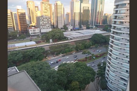 Apartamento à venda com 120m², 2 quartos e 1 vaga Apartamento à venda com 120m², 2 quartos e 1 vagaVista da Sala