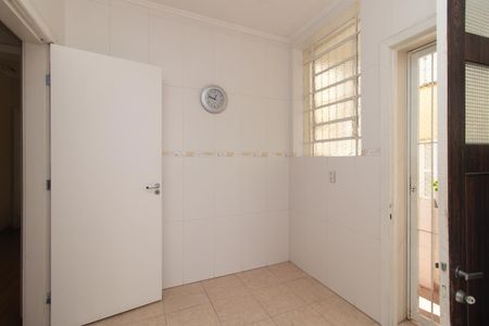 Apartamento para alugar com 97m², 2 quartos e sem vagaCozinha e Área de Serviço