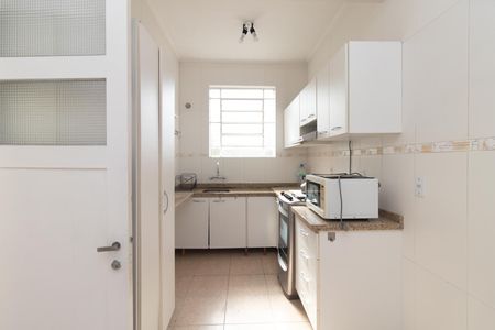 Apartamento para alugar com 97m², 2 quartos e sem vagaCozinha e Área de Serviço