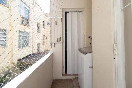 Apartamento para alugar com 97m², 2 quartos e sem vagaCozinha e Área de Serviço