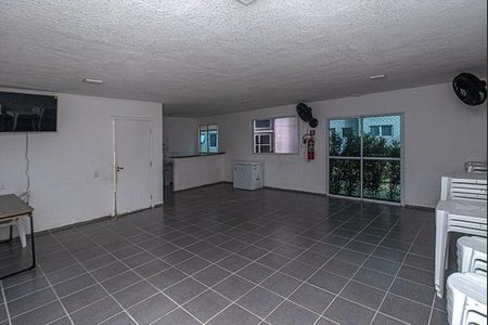 Apartamento à venda com 50m², 2 quartos e sem vaga Apartamento à venda com 50m², 2 quartos e sem vagasalão de festas_3