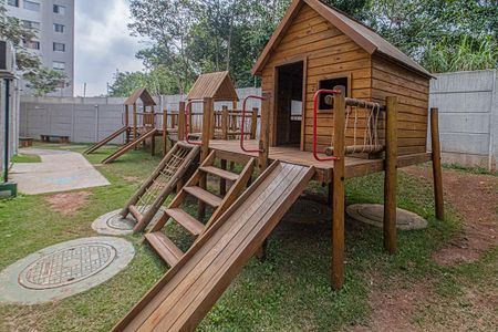 Apartamento à venda com 50m², 2 quartos e sem vaga Apartamento à venda com 50m², 2 quartos e sem vagaplay ground_2
