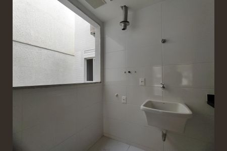 Apartamento à venda com 93m², 2 quartos e 2 vagas Apartamento à venda com 93m², 2 quartos e 2 vagasÁrea de Serviço