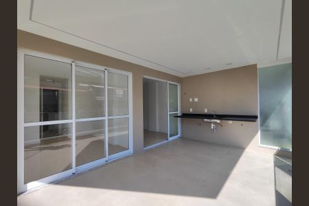 Apartamento à venda com 93m², 2 quartos e 2 vagas Apartamento à venda com 93m², 2 quartos e 2 vagasVaranda