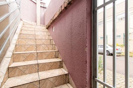 Casa para alugar com 35m², 1 quarto e sem vagaEscada