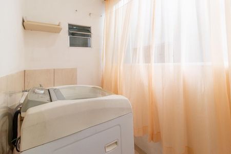 Casa para alugar com 35m², 1 quarto e sem vagaÁrea de Serviço