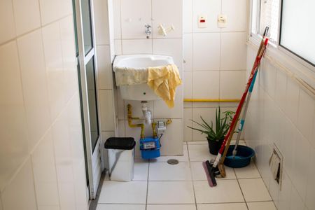 Apartamento para alugar com 68m², 3 quartos e 1 vaga