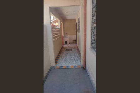 Casa para alugar com 40m², 2 quartos e sem vagaÁrea externa