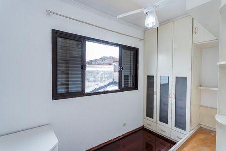 Casa para alugar com 235m², 3 quartos e 4 vagasQuarto 2