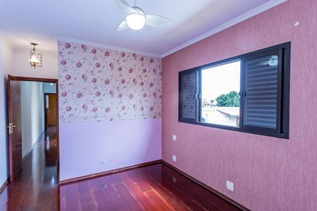 Casa para alugar com 235m², 3 quartos e 4 vagasSuite