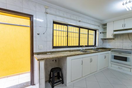 Casa para alugar com 235m², 3 quartos e 4 vagasCozinha