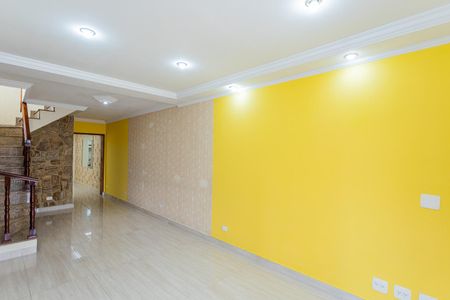 Casa para alugar com 235m², 3 quartos e 4 vagasSala