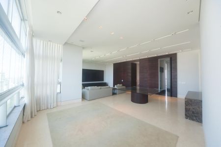 Apartamento à venda com 233m², 4 quartos e 5 vagas Apartamento à venda com 233m², 4 quartos e 5 vagassala