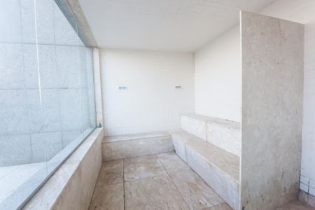 Apartamento à venda com 233m², 4 quartos e 5 vagas Apartamento à venda com 233m², 4 quartos e 5 vagasSaúna