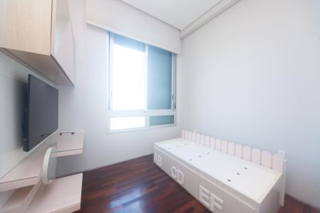 Apartamento à venda com 233m², 4 quartos e 5 vagas Apartamento à venda com 233m², 4 quartos e 5 vagassuite 1