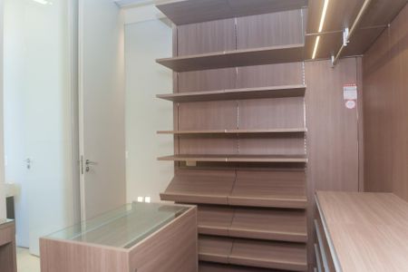 Apartamento à venda com 233m², 4 quartos e 5 vagas Apartamento à venda com 233m², 4 quartos e 5 vagassuite 3 / closet