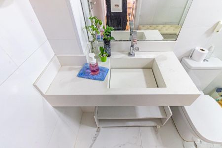 Apartamento para alugar com 74m², 2 quartos e 1 vagaBanheiro