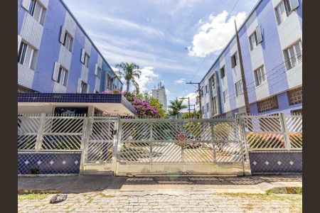 Apartamento para alugar com 74m², 2 quartos e 1 vagaFachada