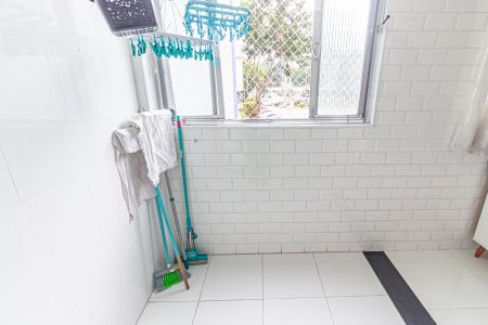 Apartamento para alugar com 74m², 2 quartos e 1 vagaÁrea de Serviço