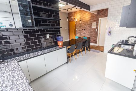 Apartamento para alugar com 74m², 2 quartos e 1 vagaCozinha