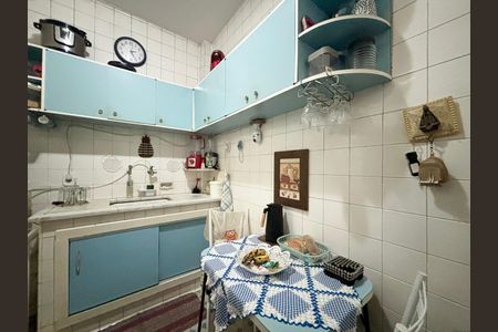 Apartamento à venda com 76m², 3 quartos e sem vaga Apartamento à venda com 76m², 3 quartos e sem vagaCozinha