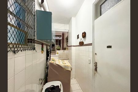 Apartamento à venda com 76m², 3 quartos e sem vaga Apartamento à venda com 76m², 3 quartos e sem vagaÁrea de serviço