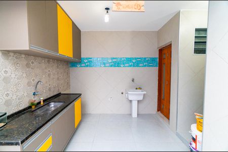 Casa à venda com 180m², 2 quartos e 2 vagasÁrea de Serviço
