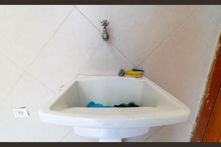 Casa à venda com 180m², 2 quartos e 2 vagasÁrea de Serviço