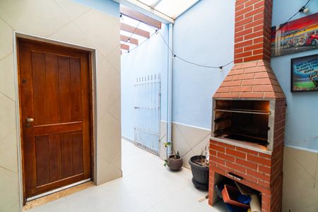 Casa à venda com 180m², 2 quartos e 2 vagasChurrasqueira