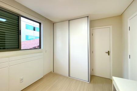 Apartamento à venda com 106m², 3 quartos e 3 vagasSuite 3