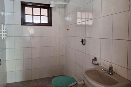 Casa à venda com 195m², 3 quartos e 3 vagasBanheiro Social