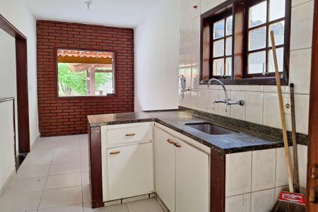 Casa à venda com 195m², 3 quartos e 3 vagasCozinha