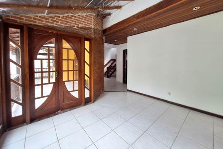 Casa à venda com 195m², 3 quartos e 3 vagasSala 2