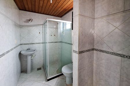 Casa à venda com 195m², 3 quartos e 3 vagasBanheiro da Suíte 1