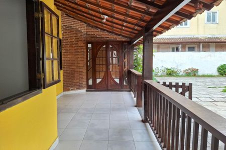 Casa à venda com 195m², 3 quartos e 3 vagasQuintal