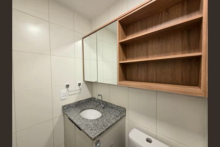 Apartamento para alugar com 26m², 1 quarto e sem vaga Apartamento para alugar com 26m², 1 quarto e sem vagaBanheiro da Suíte