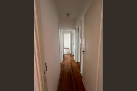 Apartamento à venda com 90m², 2 quartos e 1 vagaCorredor