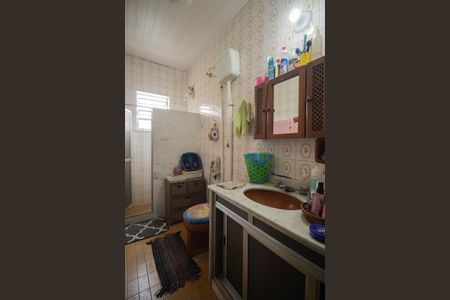 Banheiro de casa para alugar com 1 quarto, 60m² em Mutondo, São Gonçalo