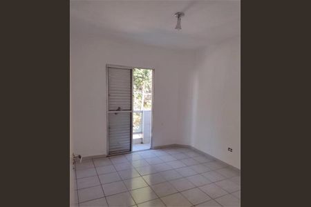 Casa à venda com 4 quartos, 250m² em Parque Fongaro, São Paulo