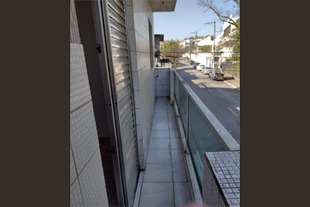 Casa à venda com 4 quartos, 250m² em Parque Fongaro, São Paulo