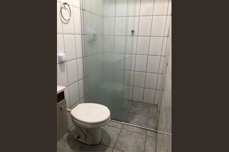 Casa à venda com 4 quartos, 250m² em Parque Fongaro, São Paulo