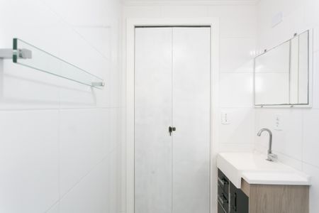 Apartamento à venda com 72m², 2 quartos e 1 vagaBanheiro 