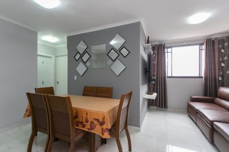 Apartamento à venda com 72m², 2 quartos e 1 vagaSala